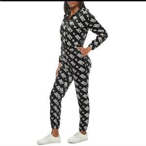 Nwot Juicy Couture Black And White Velour Jumpsuit W/ Pockets And Hood - Size Xl
